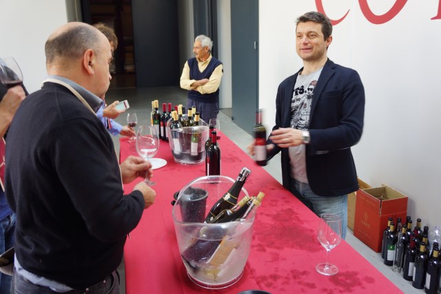 Wine Tasting In Lake Garda-Azienda Agricola Cobue