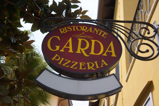 Lake Garda Restaurants-Ristorante Pizzeria 'Garda'-Desenzano (9)