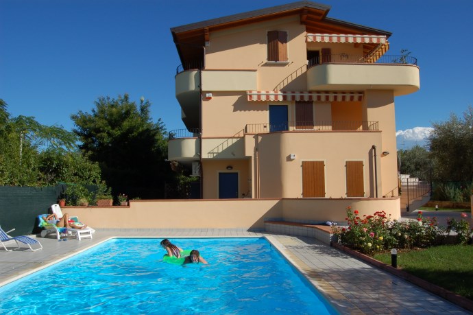 Villas and Apartments in Manerba del Garda