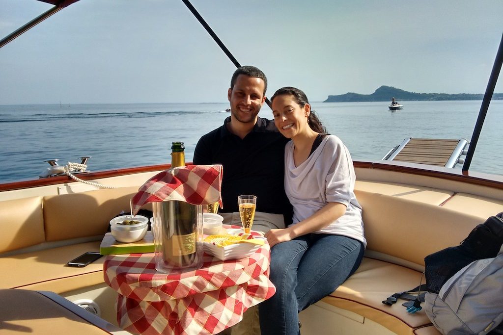 Romantic boat tour with aperitivo on Lake Grda